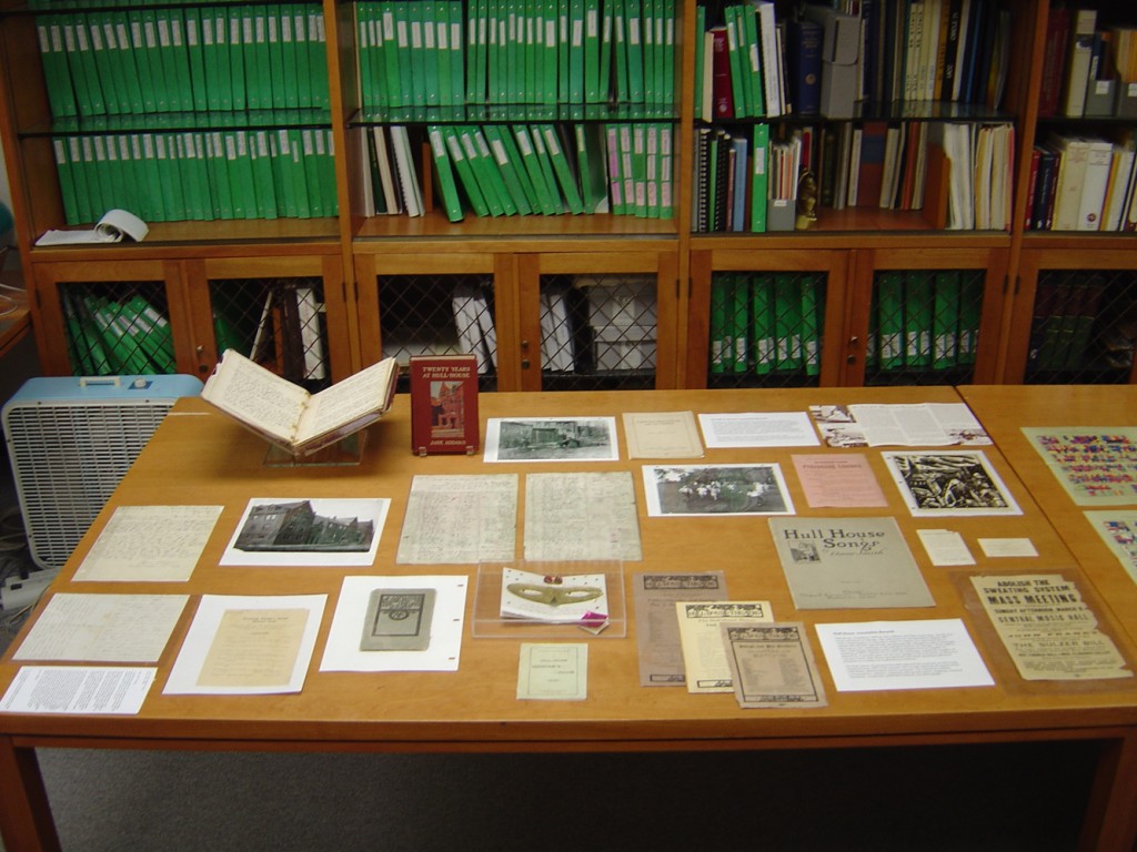 Hull-House_exhibit