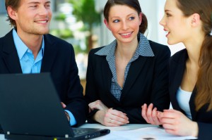 Workgroup meeting in a natural work environment.